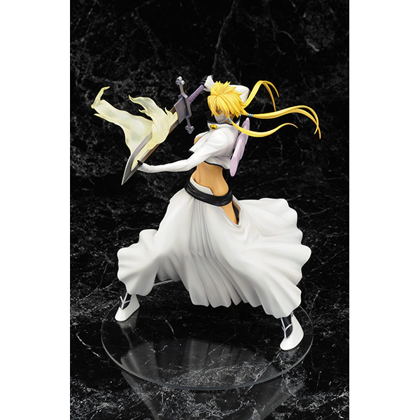 アルファオメガ BLEACH ティア・ハリベル 1/8 PVC フィギュア